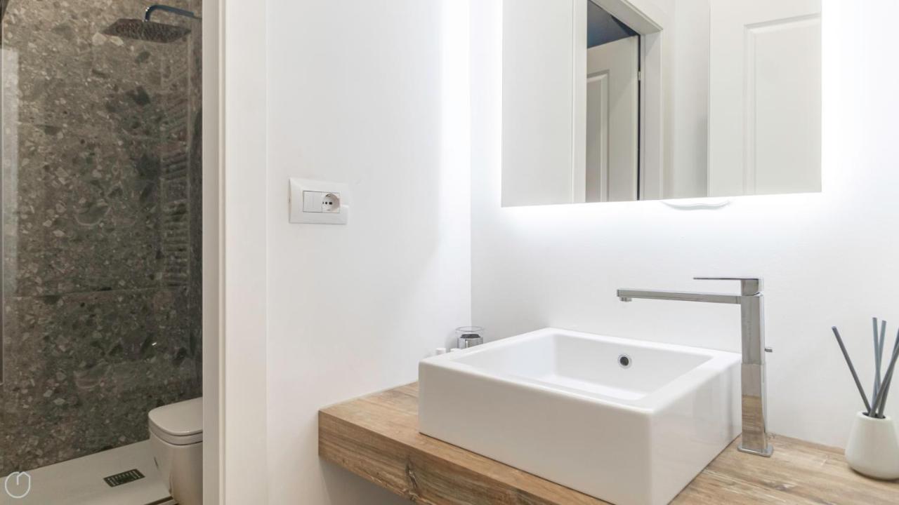 Italianway - Bandello 4&1 Apartment Milan Exterior photo